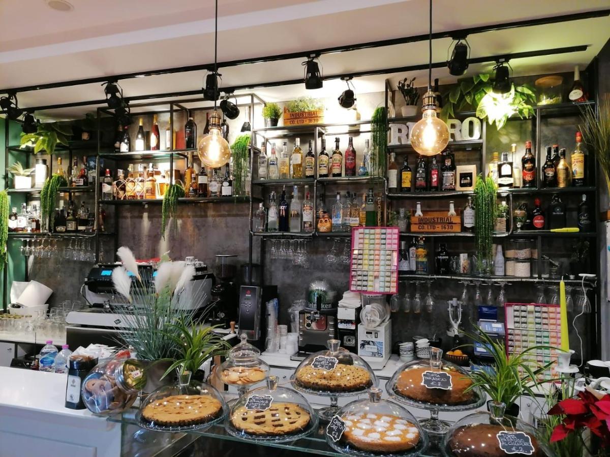 B&B Caffe Retro' Cisterna di Latina Exteriér fotografie